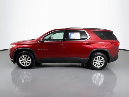 Cajun Red Tintcoat 2019 Chevrolet Traverse LT Cloth