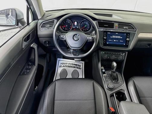 Pyrite Silver Metallic 2019 Volkswagen Tiguan 2.0T SE