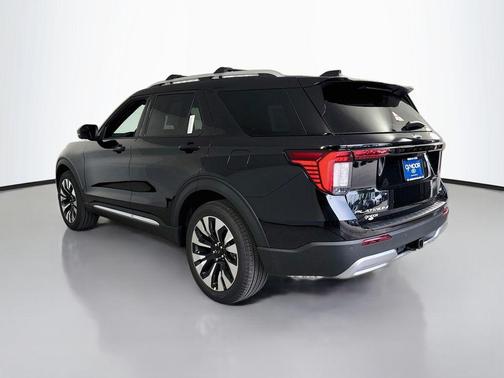 Agate Black Metallic 2026 Ford Explorer Platinum