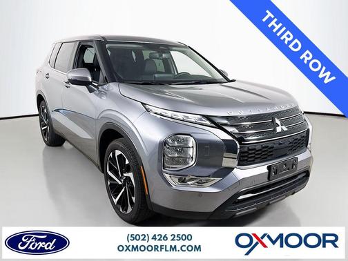 Alloy Silver Metallic 2024 Mitsubishi Outlander SE