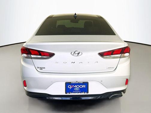Symphony Silver 2019 Hyundai SONATA Limited