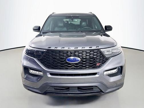 Carbonized Gray Metallic 2023 Ford Explorer ST