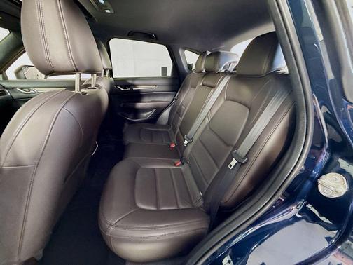 Deep Crystal Blue Mica 2019 Mazda CX-5 Signature