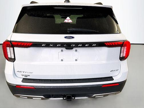 Space White Metallic 2026 Ford Explorer Active
