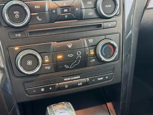 Magnetic Metallic 2017 Ford Explorer XLT