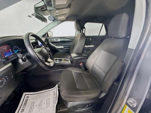 Carbonized Gray Metallic 2022 Ford Explorer XLT