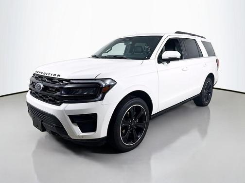 Star White 2024 Ford Expedition Limited