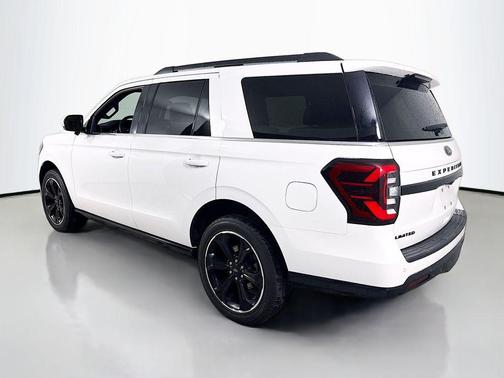 Star White 2024 Ford Expedition Limited