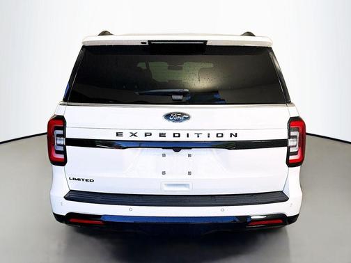 Star White 2024 Ford Expedition Limited