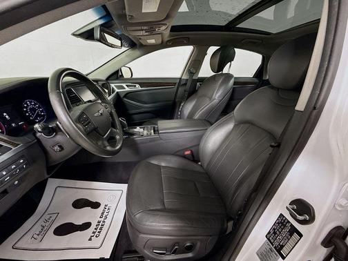 Casablanca White 2017 Genesis G80 3.8