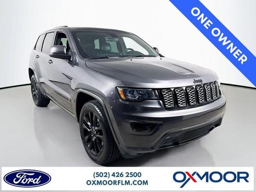Granite Crystal Clearcoat Metallic 2021 Jeep Grand Cherokee Laredo X