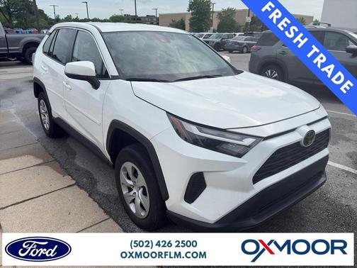 Ice 2023 Toyota RAV4 LE