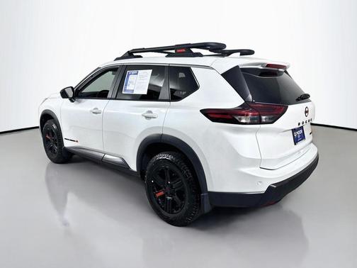 Everest White P 2025 Nissan Rogue Rock Creek