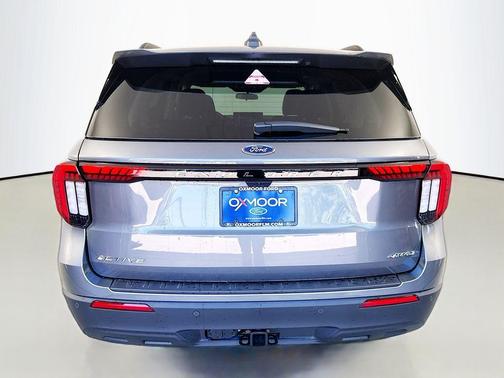 Carbonized Gray Metallic 2026 Ford Explorer Active