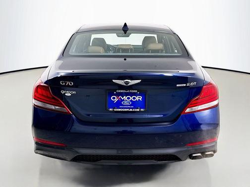 2020 Genesis G70 2.0T