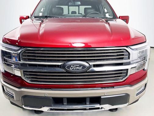 Ruby Red Metallic Tinted Clearcoat 2026 Ford F-150 King Ranch
