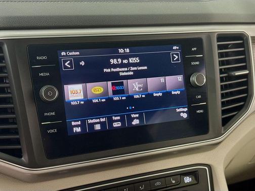 Deep Black Pearl Effect 2019 Volkswagen Atlas 3.6L SE w/Technology