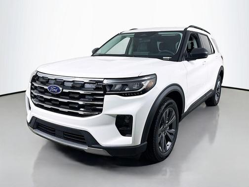 Star White 2026 Ford Explorer Active