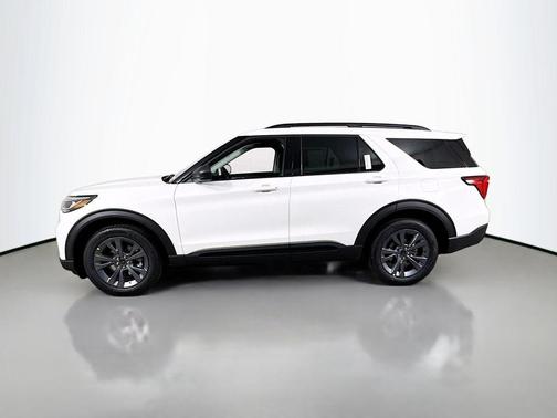 Star White 2026 Ford Explorer Active