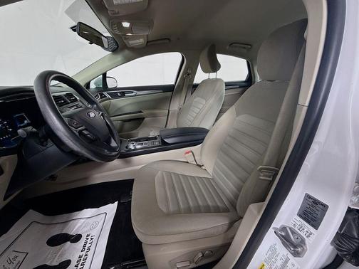 2018 Ford Fusion Hybrid SE