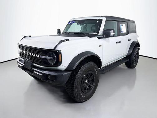 Cactus Green / Gray 2022 Ford Bronco Wildtrak