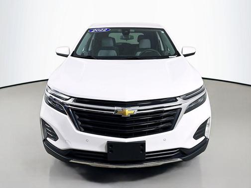Summit White 2022 Chevrolet Equinox 2LT