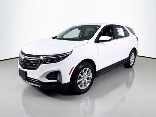 Summit White 2022 Chevrolet Equinox 2LT