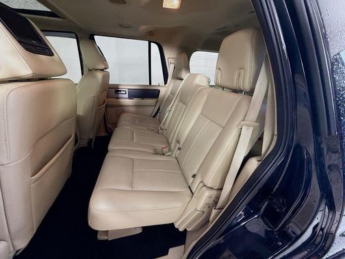 Shadow Black 2016 Ford Expedition XLT
