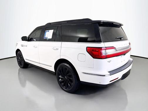 Pristine White 2021 Lincoln Navigator Reserve