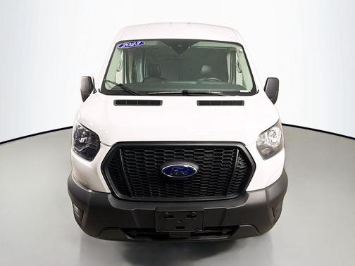 Oxford White 2023 Ford Transit-250 Base