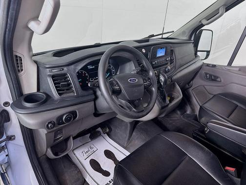 Oxford White 2023 Ford Transit-250 Base