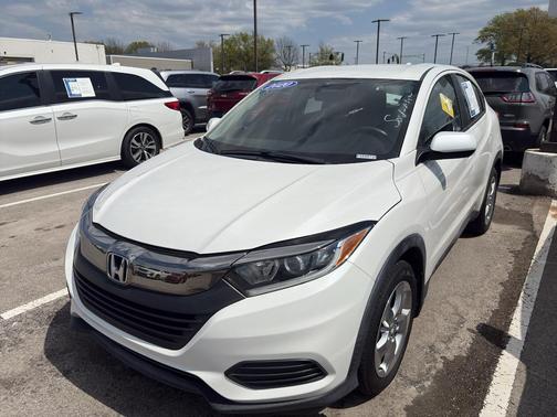 Platinum White Pearl 2020 Honda HR-V LX