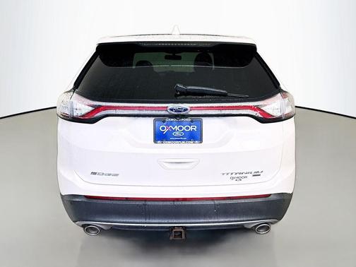 White Platinum Tri-Coat Metallic 2017 Ford Edge Titanium