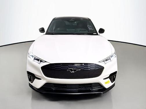 2022 Ford Mustang Mach-E GT