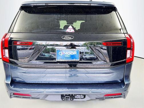 Stone Blue Metallic 2026 Ford Expedition Tremor