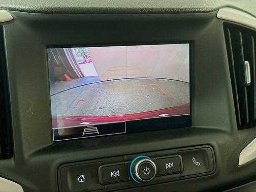 Cayenne Red Tintcoat 2022 GMC Terrain SLE