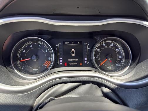 2015 Jeep Cherokee Sport