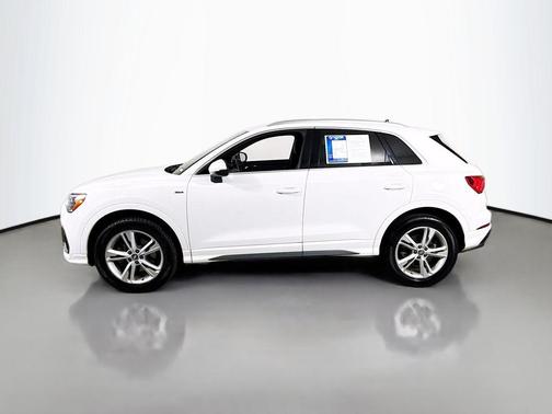 2020 Audi Q3 45 S line Premium