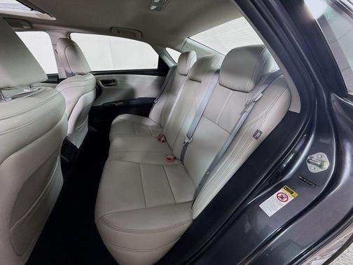 Magnetic Gray Metallic 2013 Toyota Avalon XLE Premium