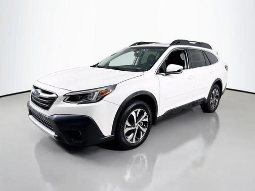 Crystal White Pearl 2020 Subaru Outback Limited XT