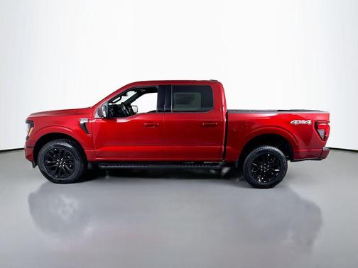Ruby Red Metallic Tinted Clearcoat 2026 Ford F-150 XLT
