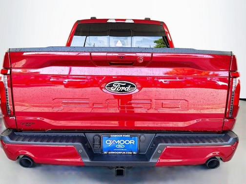 Ruby Red Metallic Tinted Clearcoat 2026 Ford F-150 XLT