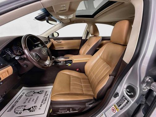 Silver Lining Metallic 2017 Lexus ES 350 Base