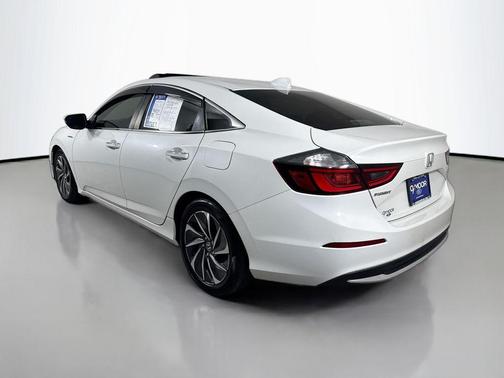 Platinum White Pearl 2021 Honda Insight Touring