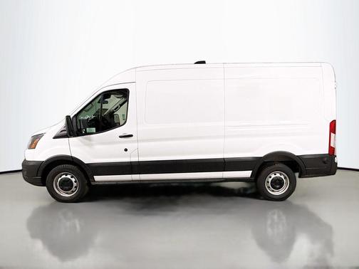 Oxford White 2026 Ford Transit-250 148 WB Medium Roof Cargo