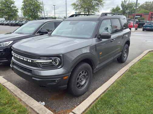 Carbonized Gray Metallic 2024 Ford Bronco Sport Badlands