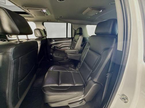 Summit White 2019 GMC Yukon XL SLT