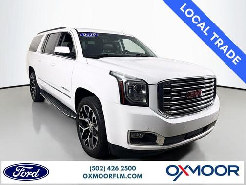 Summit White 2019 GMC Yukon XL SLT