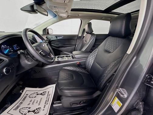 Carbonized Gray Metallic 2024 Ford Edge Titanium