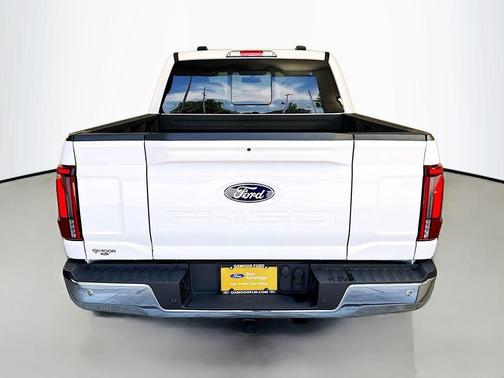 Star White 2025 Ford F-150 Lariat